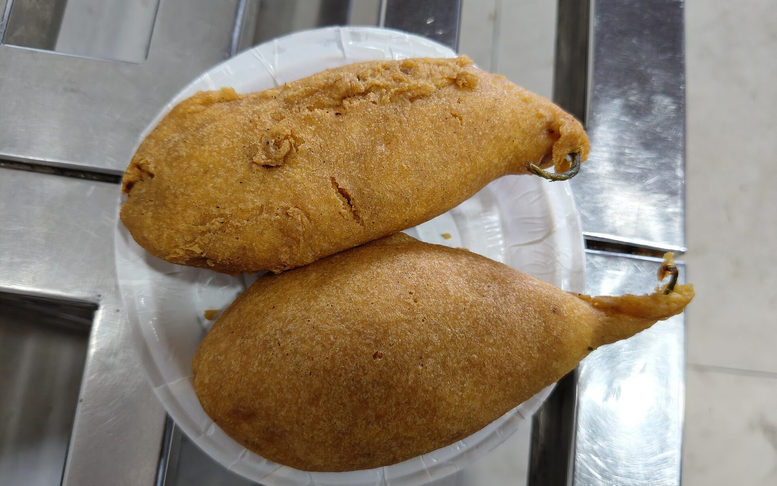 Mirchi Vada